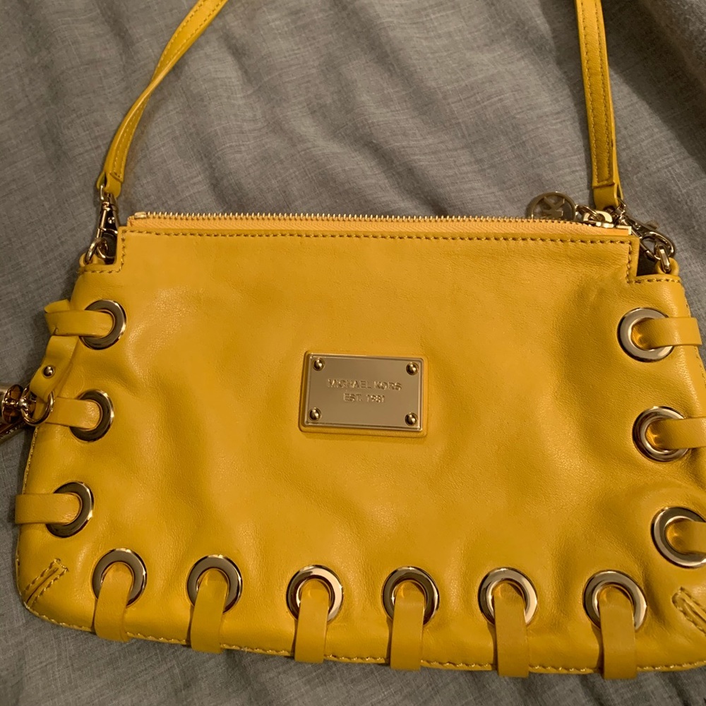 Shoulder bag